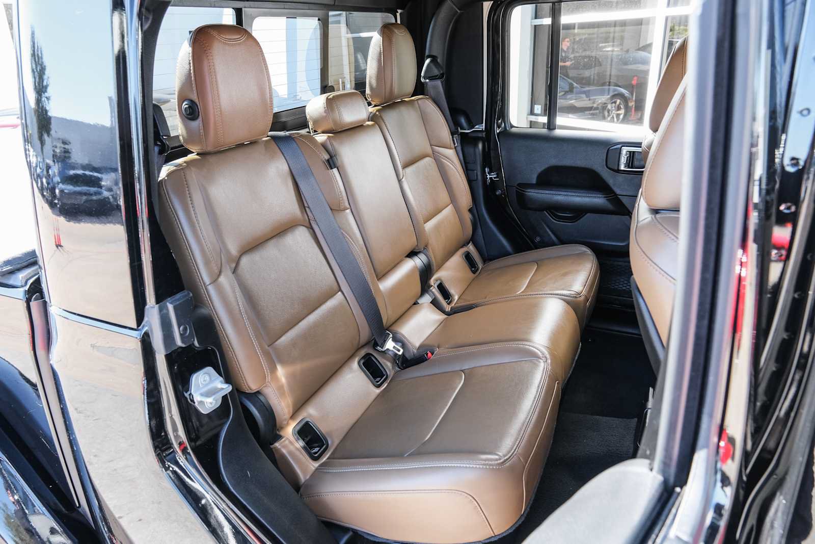 Used 2021 Jeep Gladiator Rubicon AWD/4WD image 31
