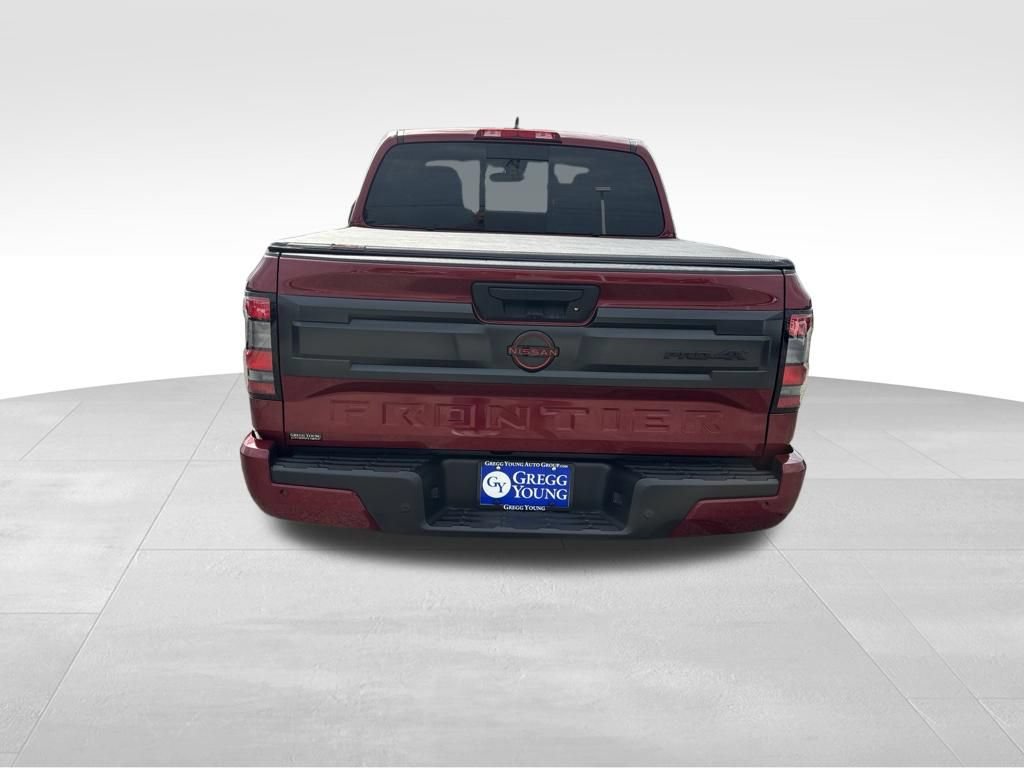 Used 2025 Nissan Frontier PRO-4X AWD/4WD image 5