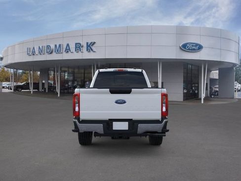 New 2026 Ford F350 XLT w/ FX4 Off-Road Package AWD/4WD image 5