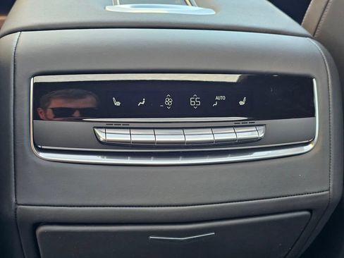 New 2026 Cadillac Escalade Platinum Sport AWD/4WD image 19