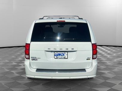 Used 2018 Dodge Grand Caravan SXT w/ Rear Park Assist Package