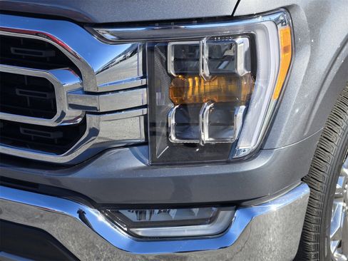 Used 2021 Ford F150 XLT w/ Equipment Group 302A High image 9