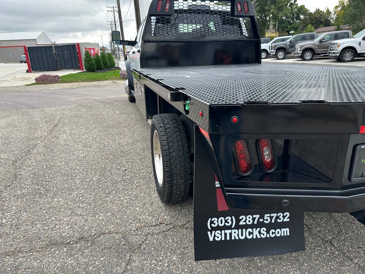 Used 2018 RAM 5500 Tradesman w/ Ambulance Prep Group AWD/4WD image 24