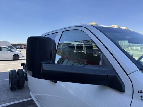 Used 2014 RAM 4500 Tradesman w/ Ambulance Prep Group image 21