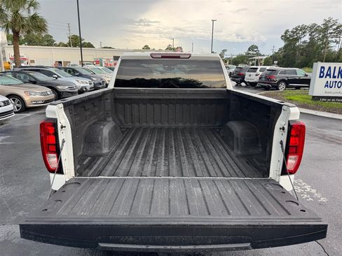 Used 2020 GMC Sierra 1500 SLE w/ SLE Value Package AWD/4WD image 11
