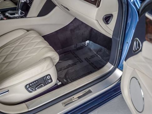 Used 2014 Bentley Flying Spur W12 AWD/4WD image 54