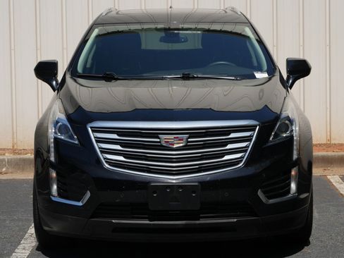 Used 2017 Cadillac XT5 Luxury w/ Driver Awareness Package FWD image 46