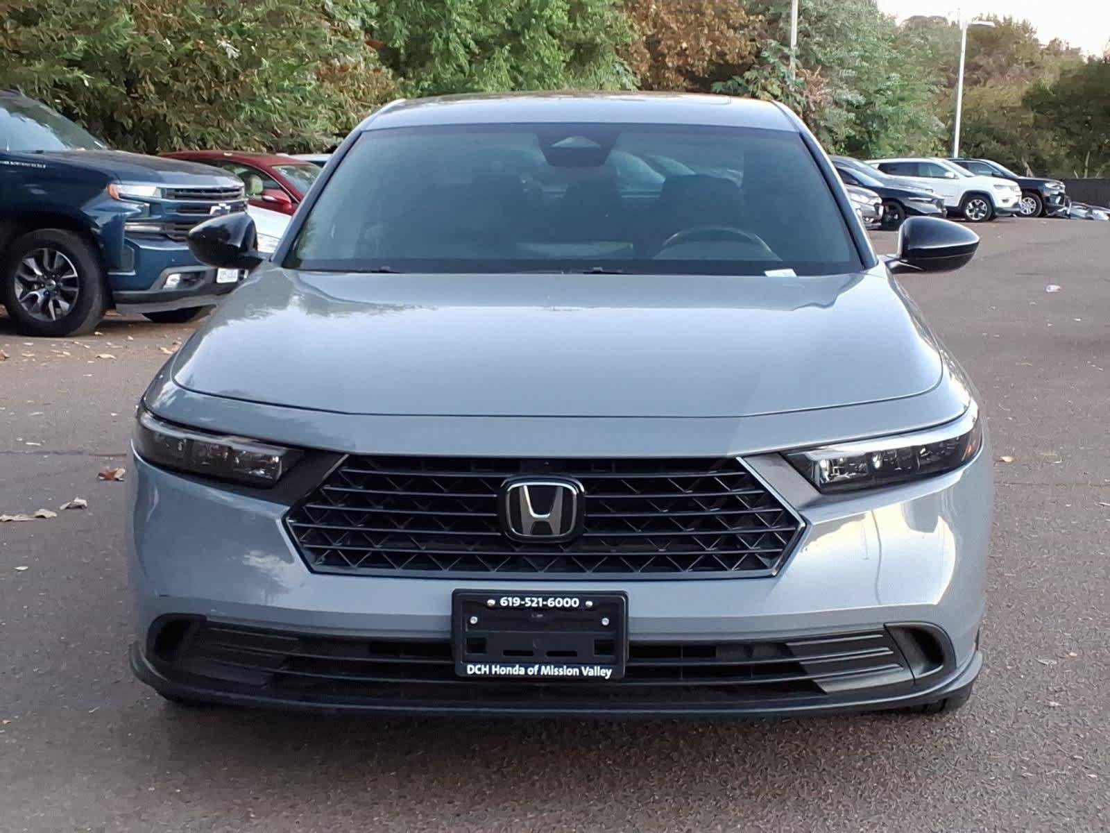 Used 2024 Honda Accord Sport image 2