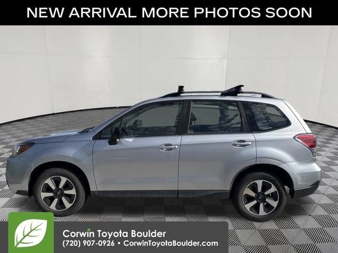 Used 2017 Subaru Forester 2.5i w/ Alloy Wheel Package AWD/4WD image 4
