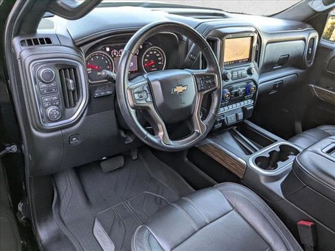 Used 2019 Chevrolet Silverado 1500 High Country image 10