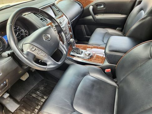 Used 2019 Nissan Armada Platinum w/ Captain's Chairs Package AWD/4WD image 7