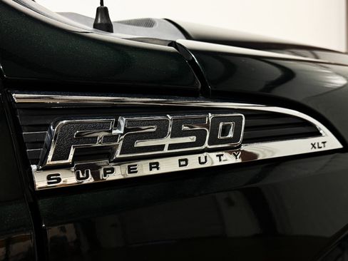 Used 2016 Ford F250 XLT w/ FX4 Off-Road Package image 15