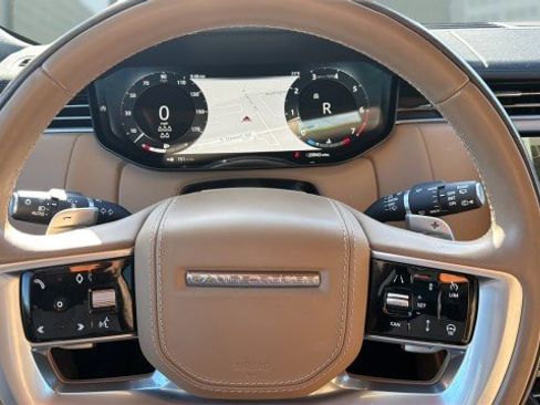 Used 2023 Land Rover Range Rover Long Wheelbase SE AWD/4WD image 27