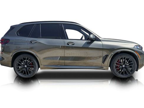 Used 2024 BMW X5 sDrive40i w/ M Sport Package RWD image 2