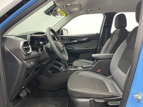 Used 2024 Chevrolet TrailBlazer LS w/ LS Convenience Package FWD image 15