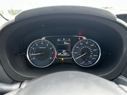 Used 2016 Subaru Crosstrek 2.0i Limited image 11