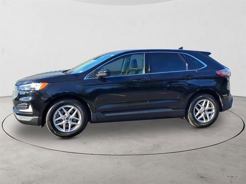 Used 2023 Ford Edge SEL image 8