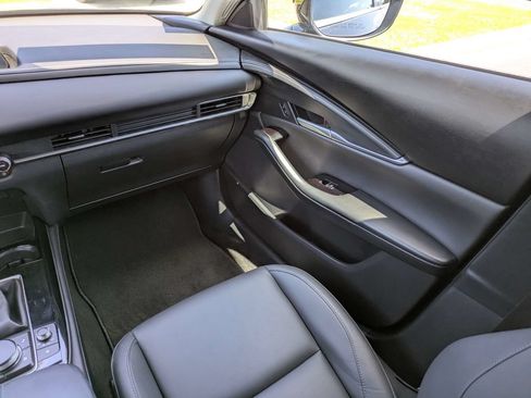 Certified 2025 MAZDA CX-30 AWD 2.5 S w/ Select Sport Pkg image 18