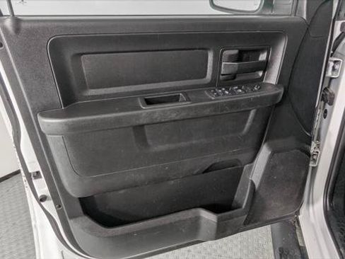 Used 2020 RAM 2500 Tradesman RWD image 13