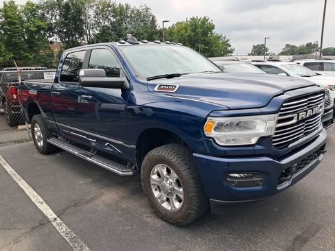 Used 2021 RAM 3500 Big Horn w/ Level 2 Equipment Group AWD/4WD image 6