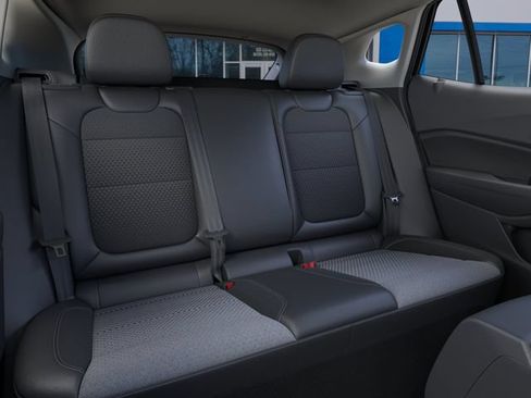 New 2026 Chevrolet Trax LT FWD image 17