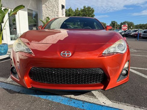 Used 2015 Scion FR-S RWD image 4