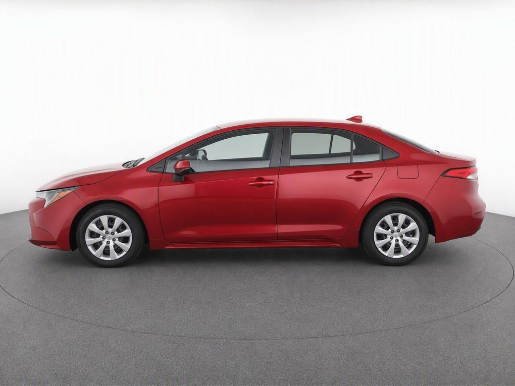 Used 2024 Toyota Corolla LE FWD image 8