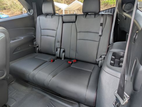 Used 2022 Honda Pilot Black Edition image 20