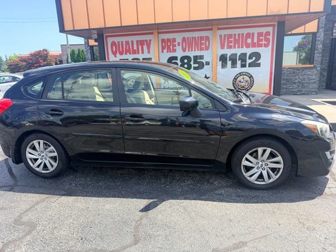 Used 2015 Subaru Impreza 2.0i Premium AWD/4WD image 2