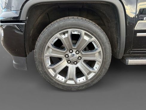 Used 2017 GMC Sierra 1500 Denali w/ Denali Ultimate Package image 13