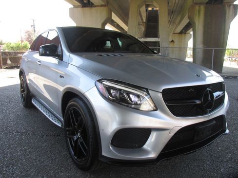 Used 2019 Mercedes-Benz GLE 43 AMG 4MATIC Coupe image 24