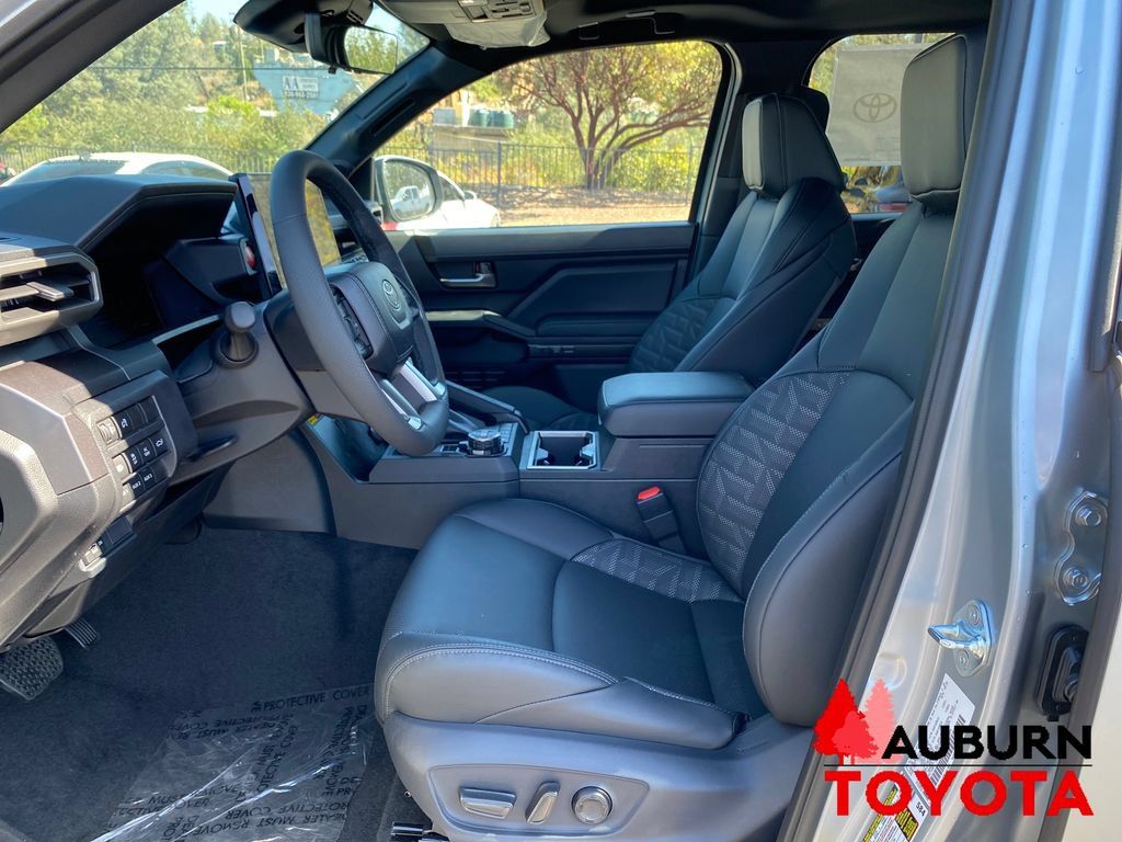 New 2026 Toyota Tacoma TRD Off-Road w/ TRD Off Road Premium Package AWD/4WD image 11