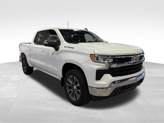 Used 2024 Chevrolet Silverado 1500 LT AWD/4WD video 3
