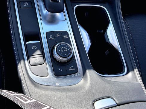 Used 2025 INFINITI QX60 Luxe w/ Black Edition image 29