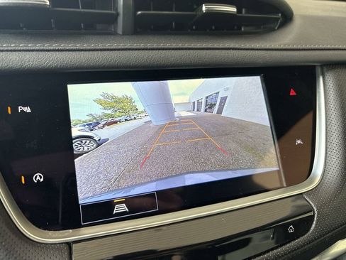 Certified 2024 Cadillac XT6 Luxury AWD/4WD image 14