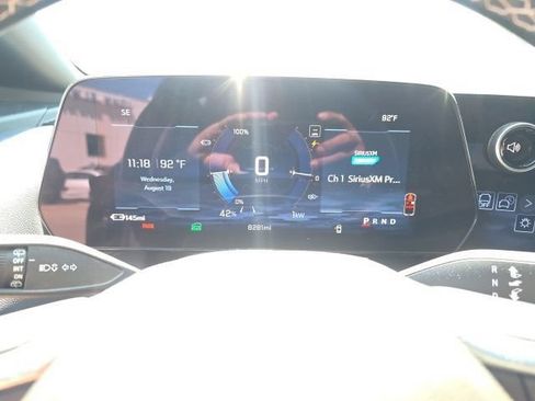 Used 2024 Chevrolet Equinox EV LT FWD image 14