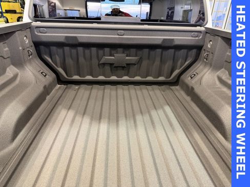 Used 2024 Chevrolet Colorado LT w/ LT Convenience Package III image 5