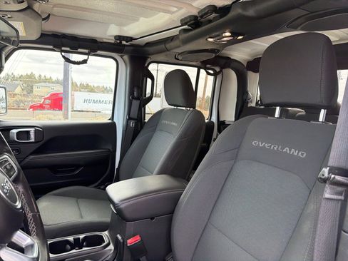 Used 2021 Jeep Gladiator Overland w/ Trailer Tow Package image 23