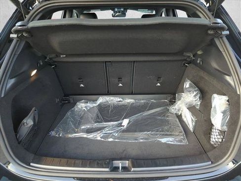 Used 2026 Mercedes-Benz GLA 250 image 6