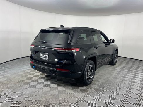 Used 2022 Jeep Grand Cherokee Trailhawk w/ Advanced Protech Group II image 7