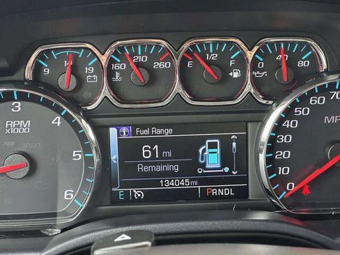 Used 2018 Chevrolet Silverado 1500 LT AWD/4WD image 23