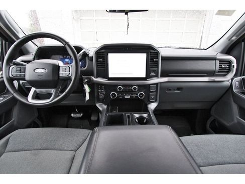 Used 2025 Ford F150 XLT w/ Equipment Group 301A Standard AWD/4WD image 9