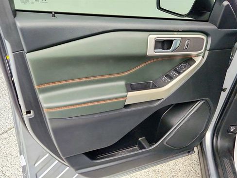 Used 2022 Ford Explorer Timberline image 11