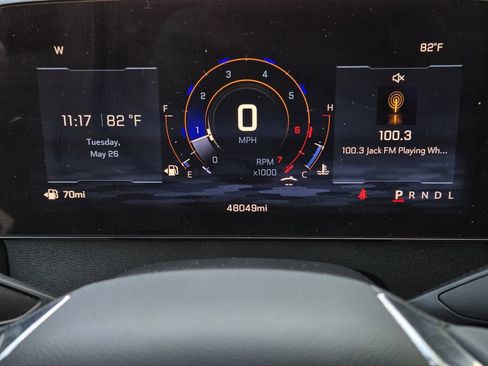 Used 2025 Chevrolet Traverse LT FWD image 6