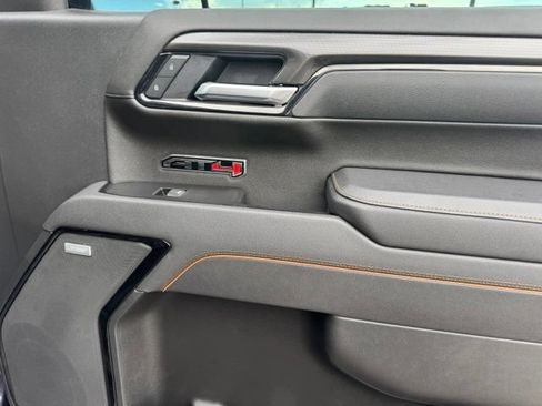 Certified 2025 GMC Sierra 1500 AT4 w/ AT4 Preferred Package AWD/4WD image 29