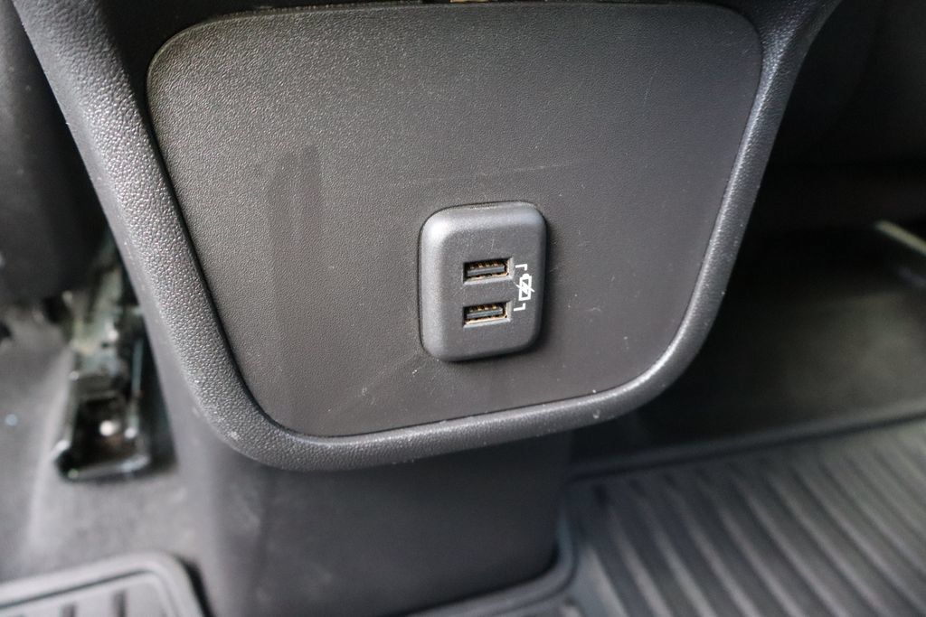 Used 2019 Chevrolet Equinox LS w/ LS Convenience Package AWD/4WD image 20