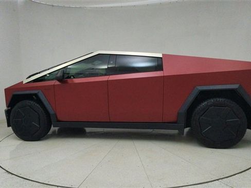 Used 2024 Tesla Cybertruck Cyberbeast image 63