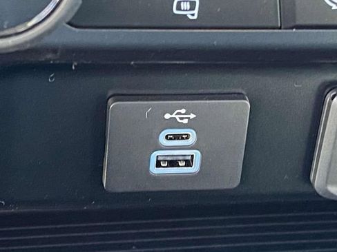 New 2025 Ford F550 4x4 Regular Cab Super Duty w/ XL Chrome Package image 18