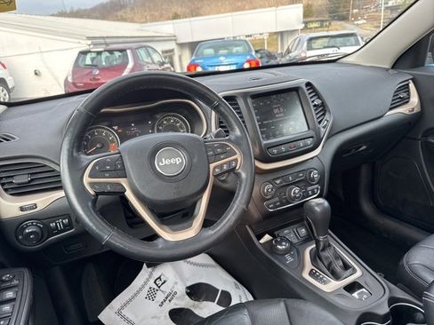 Used 2014 Jeep Cherokee Limited w/ Technology Group image 14