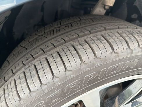 Used 2023 Volvo XC90 B6 Plus w/ Protection Package Premier AWD/4WD image 12